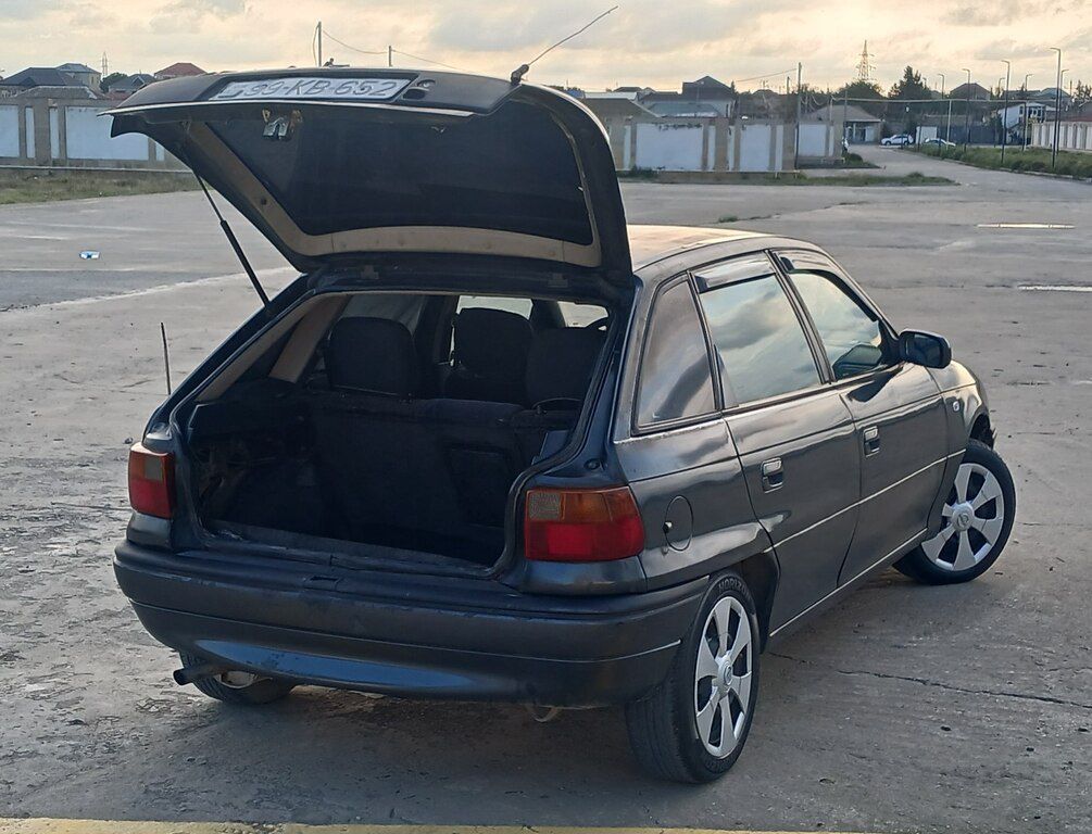Opel Astra, 1.6 L, 1997 il, 296 000 km 99-KB-652 — Avtomobillər, Bakı (5)