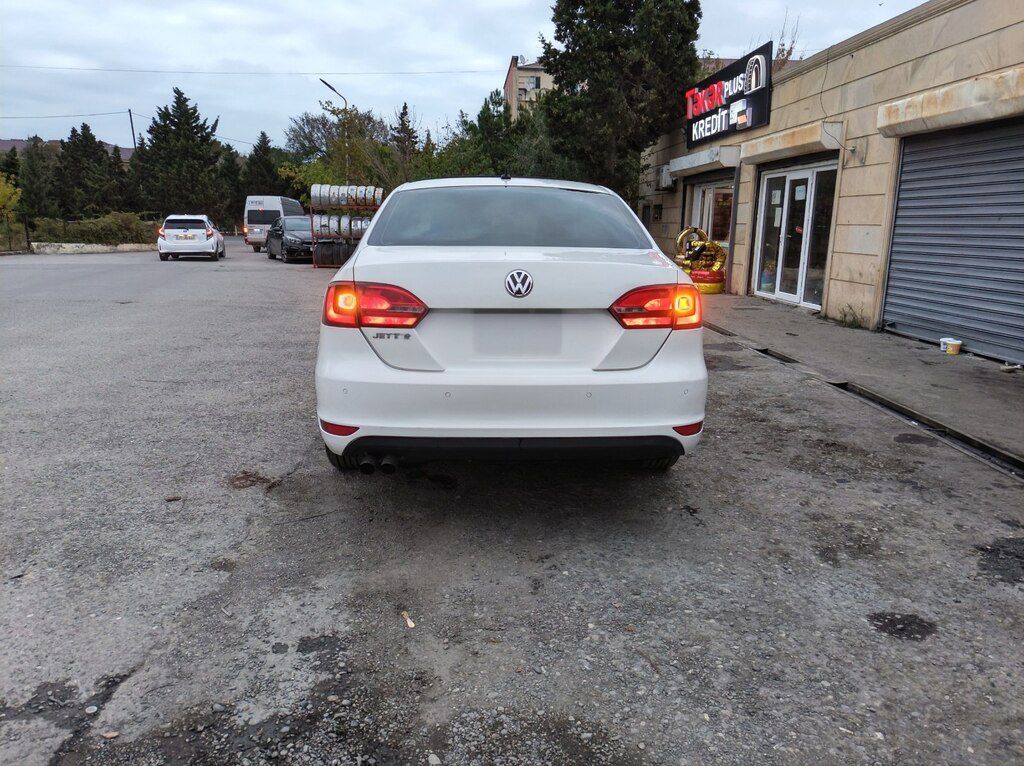 Volkswagen Jetta, 2.0 L, 2013 il, 230 000 km — Avtomobillər, Sumqayıt (5)