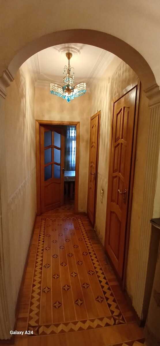 Satılır 4 otaqlı köhnə tikili 110 m² — Mənzil, Bakı (10)
