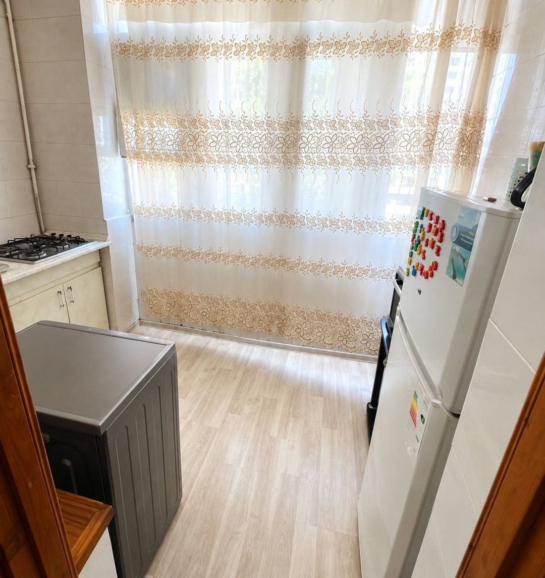 İcarəyə verilir 2 otaqlı köhnə tikili 50 m² — Mənzil, Bakı (5)