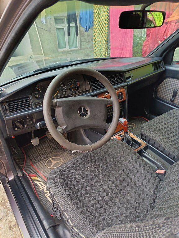 Mercedes 190, 2.0 L, 1991 il, 432 119 km 99-KZ-135 — Avtomobillər, Bakı (4)