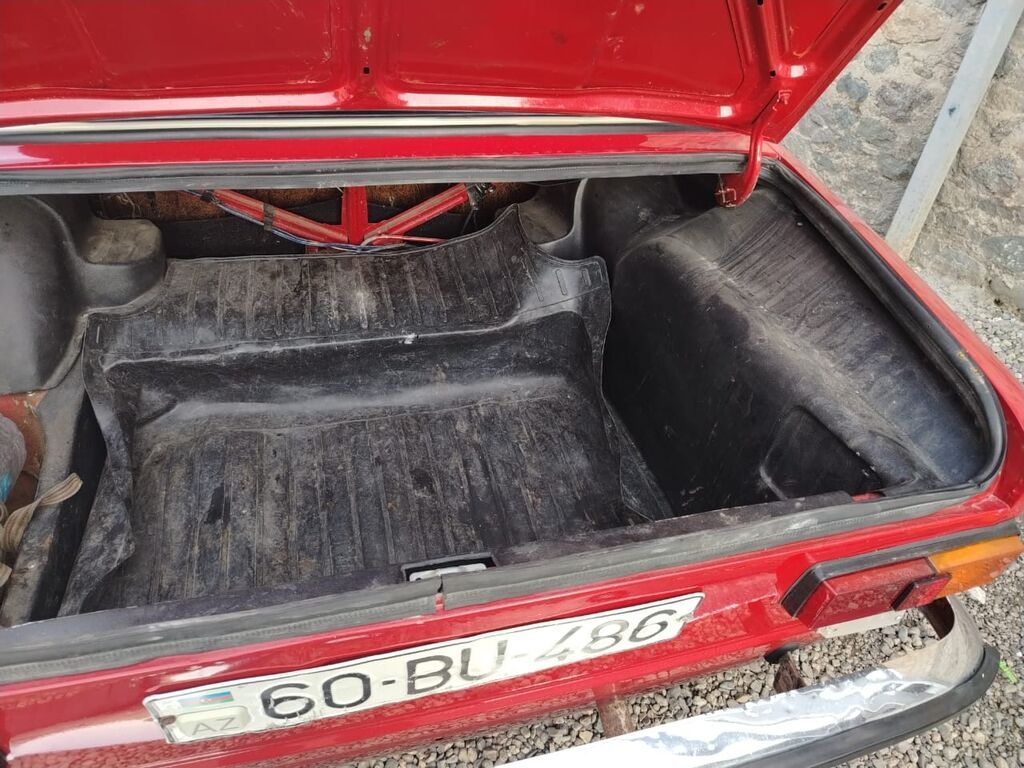 VAZ 2101, qırmızı rəngdə sedan - Kuzov: klassik “Jiquli” dizaynı 60-BU-486 — Avtomobillər, Tovuz (7)