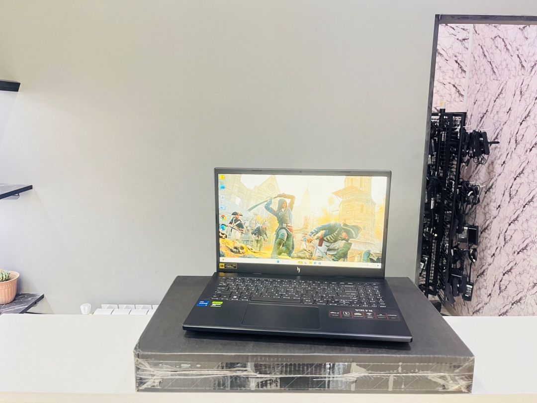 Acer Nitro V15 4060 — Noutbuklar, Bakı (4)