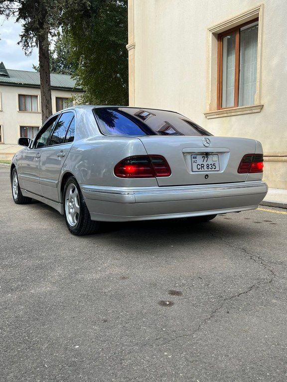 Mercedes E 200, 2.2 L, 1999 il, 445 454 km 77-CR-835 — Avtomobillər, Biləsuvar (4)
