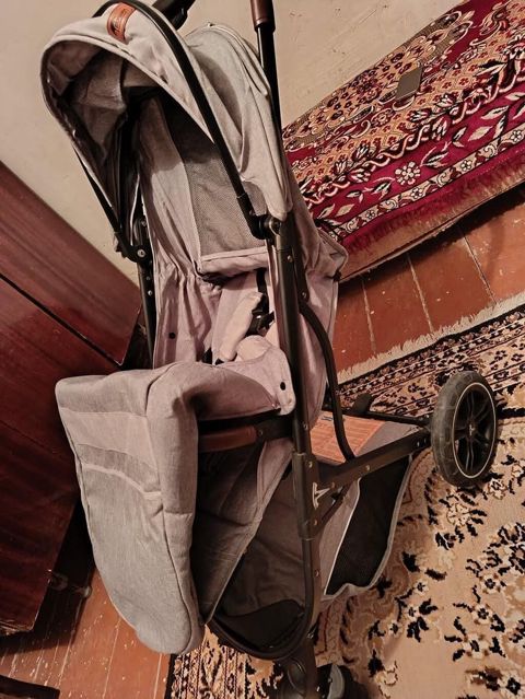 Kaleska qiymeti 50man yaxwi veziyyetde yungul rahat kaleskadi camadan — 50 ₼ · Bakı · Arabalalar Kaleska qiymeti 50man yaxwi veziyyetde yungul rahat kaleskadi camadan — Bakı