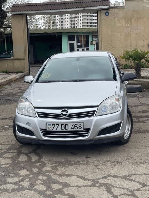 Opel Astra, 1.3 L, 2007 il, 312 000 km — 7 500 ₼ · Gəncə · Avtomobillər Opel Astra, 1.3 L, 2007 il, 312 000 km — Gəncə