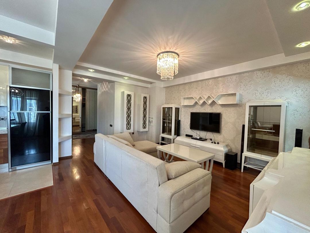 İcarəyə verilir 3 otaqlı yeni tikili 100 m² — Mənzil, Bakı (6)