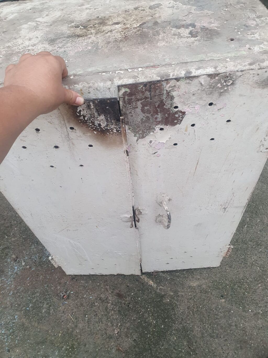 Boyaya ehtiyacj var qeweng agir seyifdi Metall şkaf – iki qapılı — Şkaflar, Masazır (5)