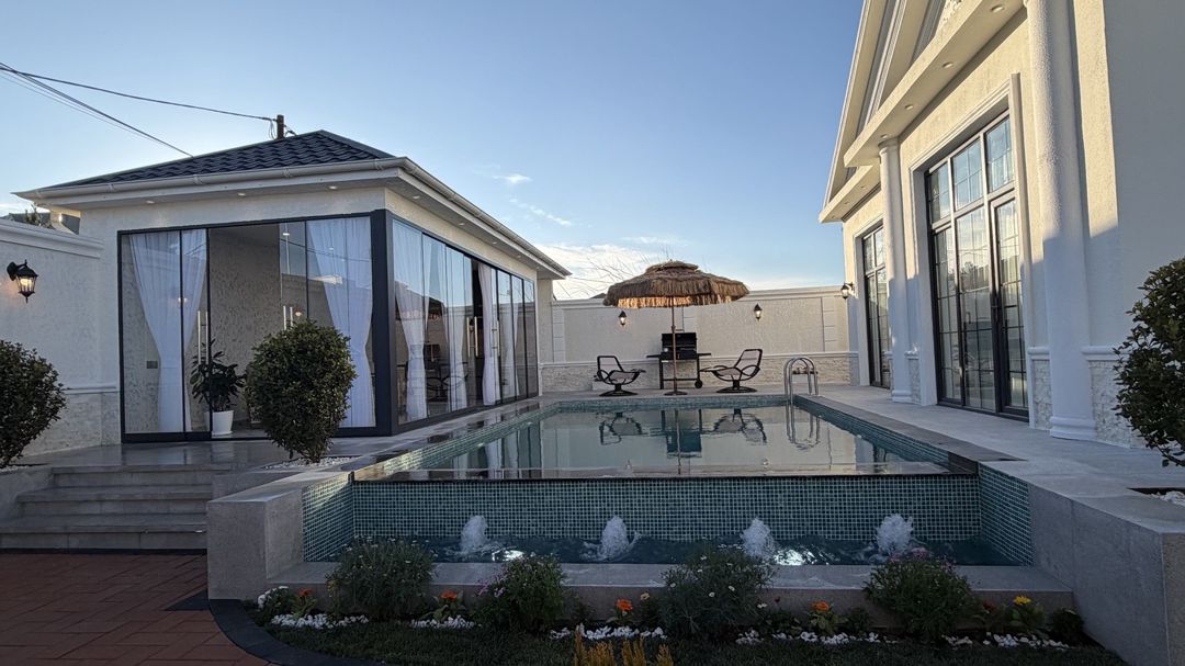 Satılır 4 otaqlı həyət evi/bağ evi 208 m² — Ev, villa, Bakı (12)