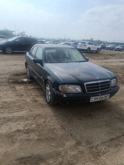 Mercedes C 200, 2.2 L, 1997 il, 475 000 km — Bakı