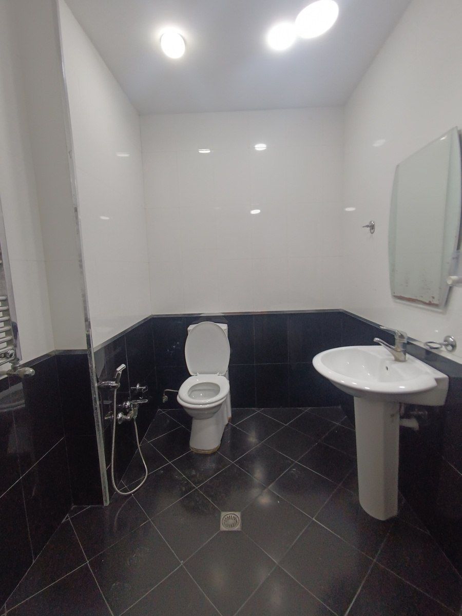İcarəyə verilir 2 otaqlı ofis 131 m² — Ofis, Bakı (11)