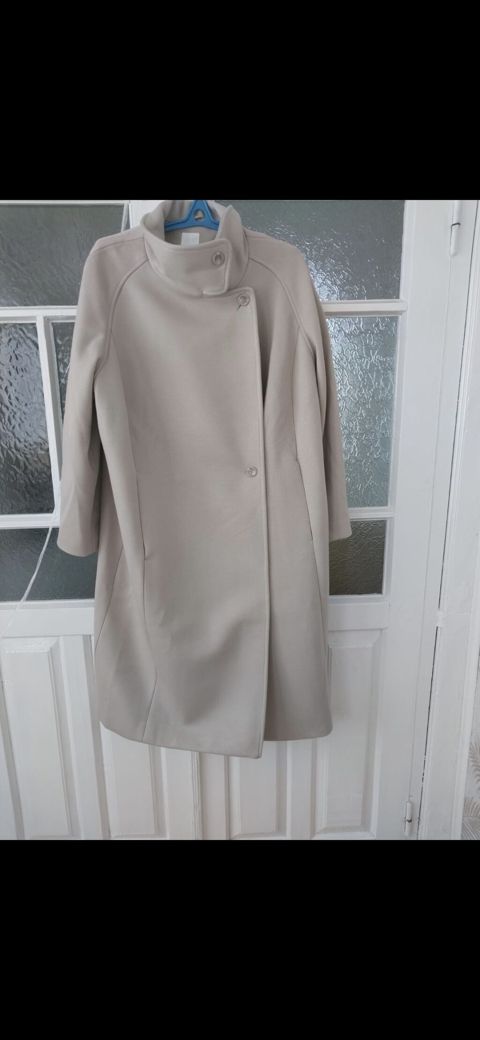 Palto, H&M, XL, rəng - Bej — 150 ₼ · Sumqayıt · Palto Palto, H&M, XL, rəng - Bej — Sumqayıt