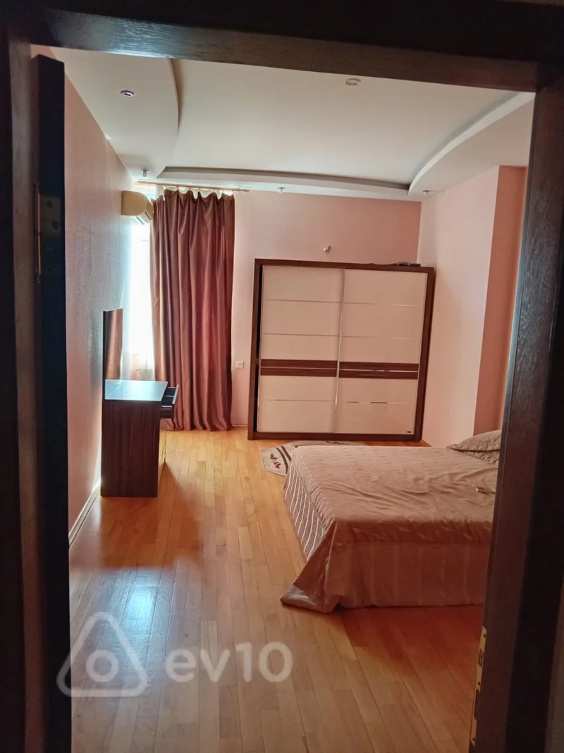 3 otaqlı mənzil, 120 m², Rəşid Behbudov küç. — kirayə — Mənzil, Bakı (4)