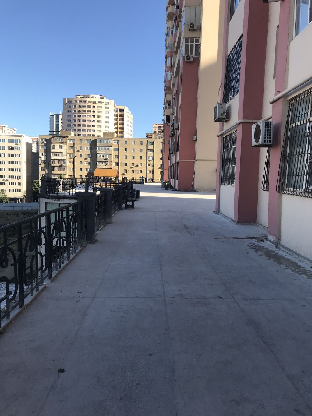 Yasamal, 5 otaqlı, Yeni tikili, m. İnşaatçılar, 250 kv. m — Mənzil, Bakı (5)