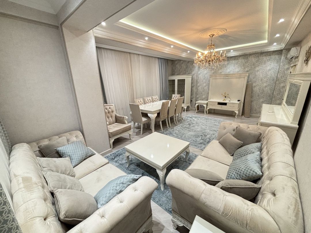 İcarəyə verilir 4 otaqlı yeni tikili 200 m² — Mənzil, Bakı (7)