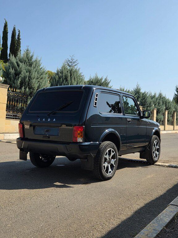 Lada (VAZ) Niva, 1.7 L, 2024 il, 25 000 km — Avtomobillər, Gəncə (9)