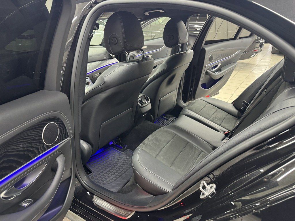 Mercedes E 200, 2.0 L, 2020 il, 35 000 km — Avtomobillər, Bakı (10)