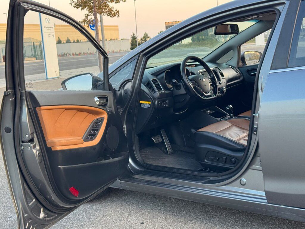 Kia K3, 1.6 L, 2016 il, 150 000 km — Avtomobillər, Bakı (11)