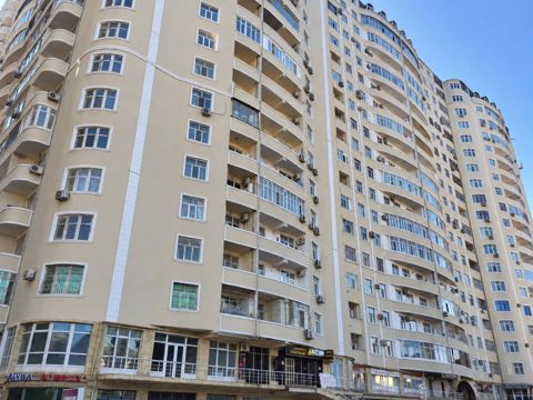 Satılır 2 otaqlı yeni tikili 84 m² — Bakı