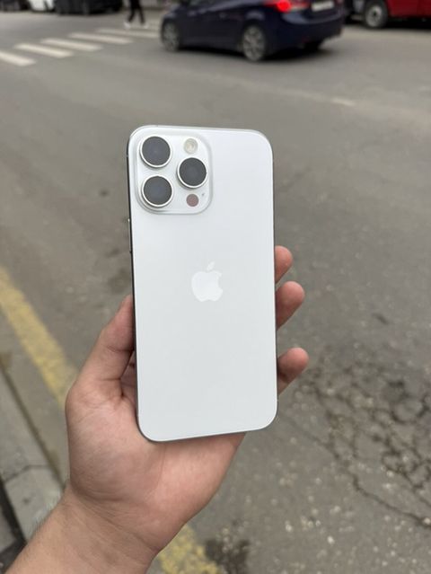 IPhone 16 Pro Max, Ağ, Face ID — Bakı