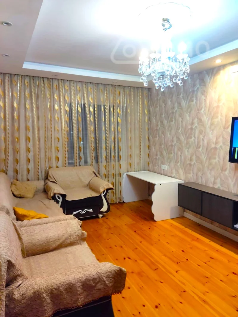 2 otaqlı mənzil, 60 m², Qaraçuxur qəs.Y.Eyvazov küç — Bakı