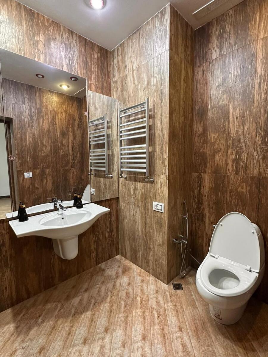 Satılır 4 otaqlı yeni tikili 230 m² — Mənzil, Bakı (12)