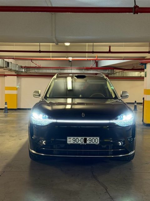 Seres Aito M9, 1.5 L, 52 kWh, 2025 il, 12 672 km — Bakı