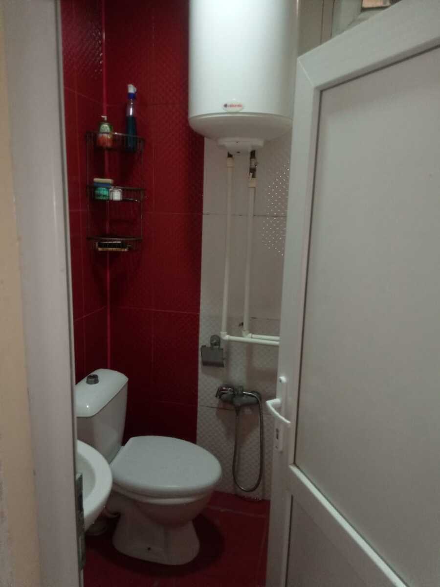 İcarəyə verilir 1 otaqlı köhnə tikili 28 m² — Mənzil, Bakı (7)