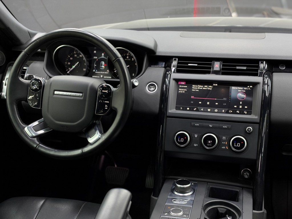 Land Rover Discovery, 3.0 L, 2019 il, 74 000 km — Avtomobillər, Bakı (12)