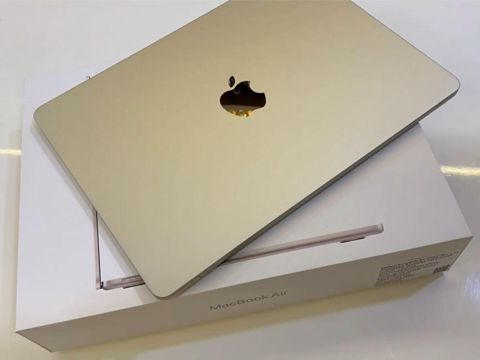 Macbook Air 15'inch M5 16/1TB — Bakı