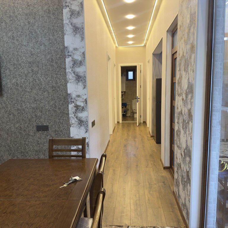 İcarəyə verilir 4 otaqlı həyət evi/bağ evi 110 m² — Ev, villa, Quba (3)