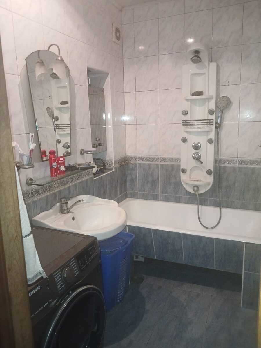 Satılır 4 otaqlı köhnə tikili 110 m² — Mənzil, Bakı (12)