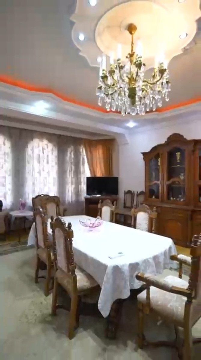 Satılır 12 otaqlı həyət evi/bağ evi 750 m² — Ev, villa, Bakı (4)