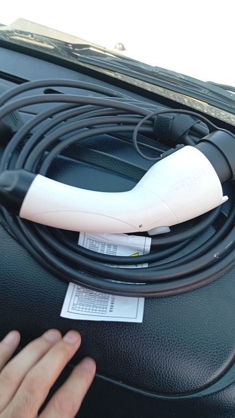 Elektrik avtomobili üçün şarj kabelləri və konnektor - Tip: AC şarj — 90 ₼ · Gəncə · Avtomobil aləti Elektrik avtomobili üçün şarj kabelləri və konnektor - Tip: AC şarj — Gəncə