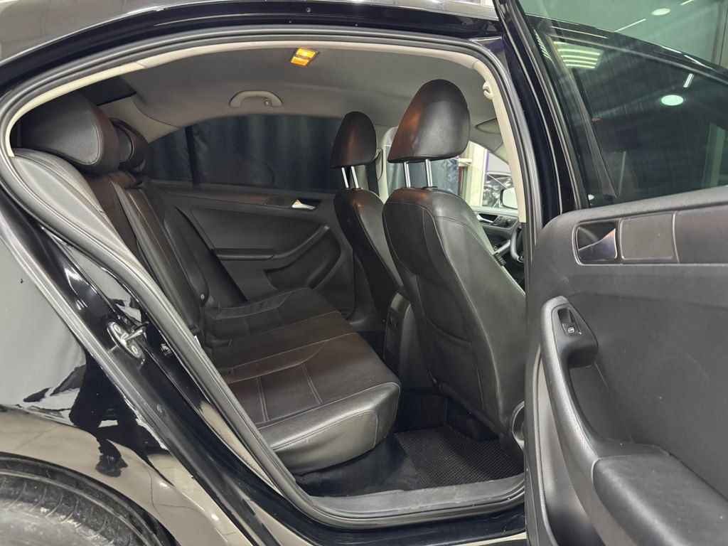 Volkswagen Jetta, 1.8 L, 2013 il, 186 000 km — Avtomobillər, Sumqayıt (8)