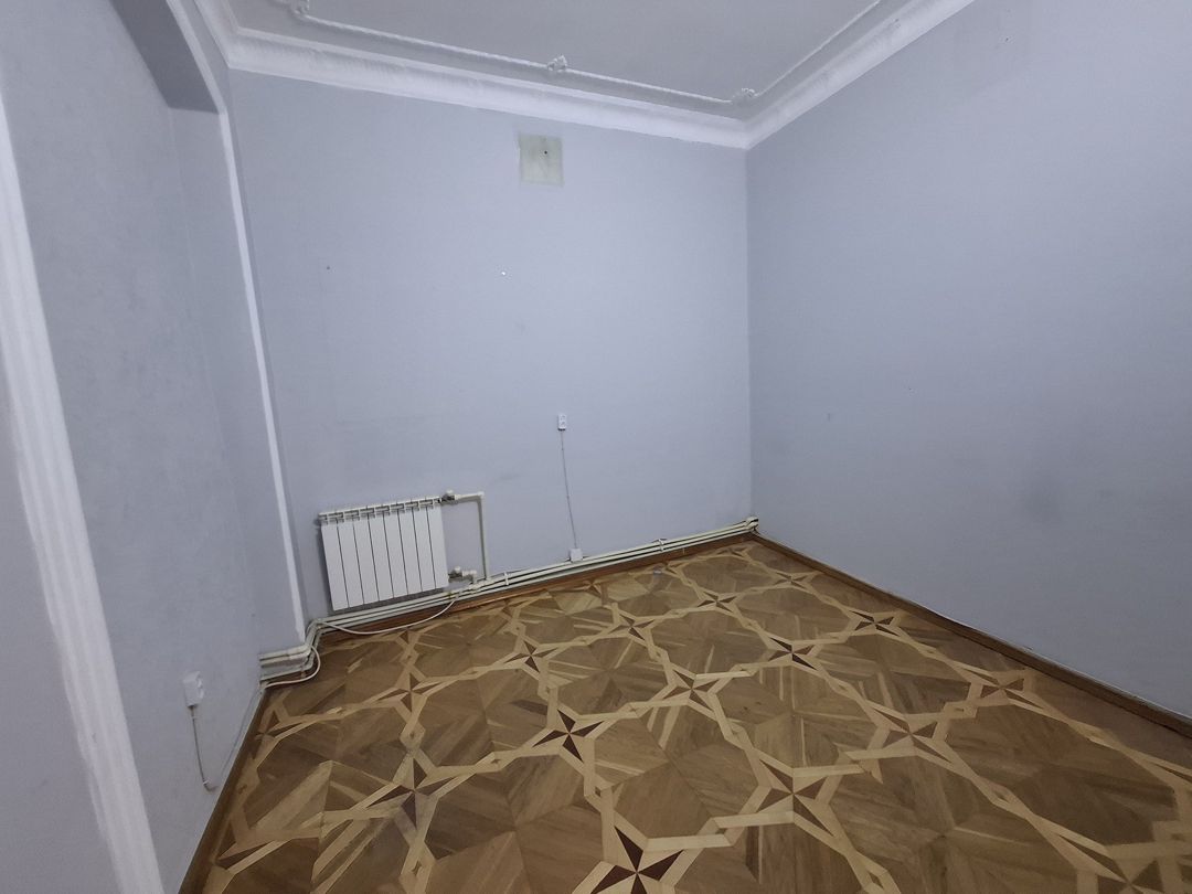 Satılır 4 otaqlı köhnə tikili 105 m² — Mənzil, Bakı (8)