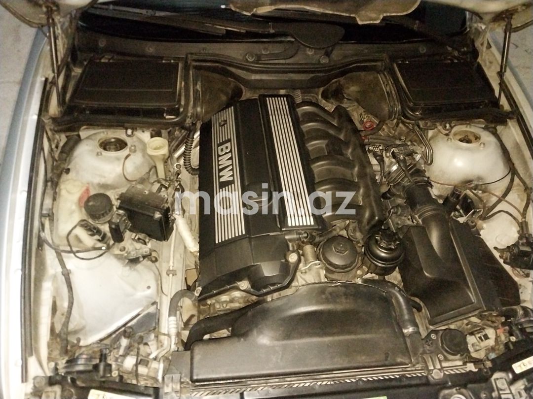 BMW 523 — Avtomobillər, Bakı (6)