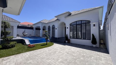 Satılır 4 otaqlı həyət evi/bağ evi 180 m² — 540 000 ₼ · Bakı · Ev, villa Satılır 4 otaqlı həyət evi/bağ evi 180 m² — Bakı