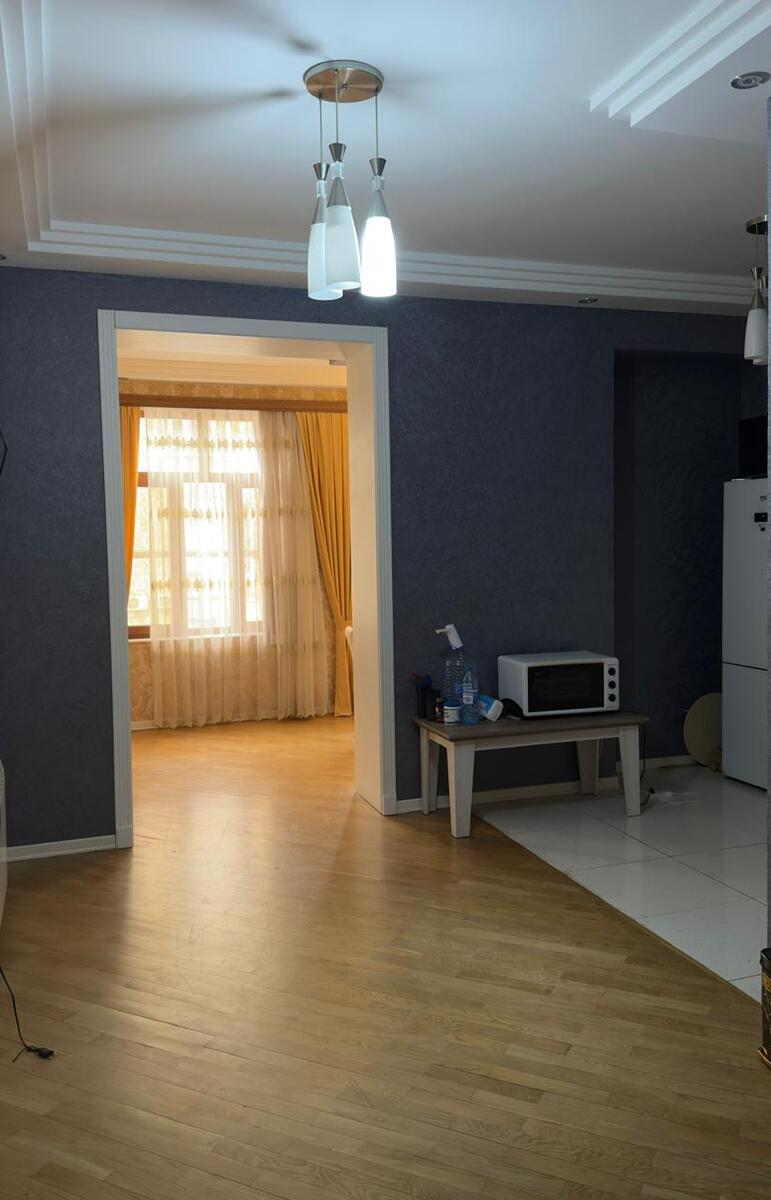 Satılır 2 otaqlı köhnə tikili 75 m² — Mənzil, Bakı (7)