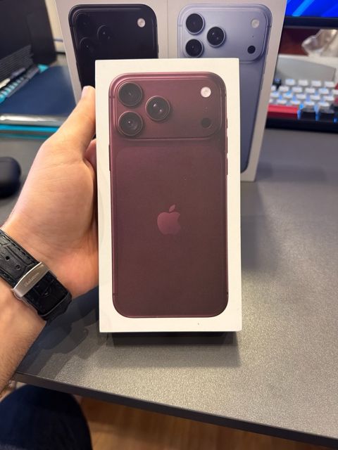 Apple iPhone 18 Pro Max Burgundy 256GB/12GB — Bakı