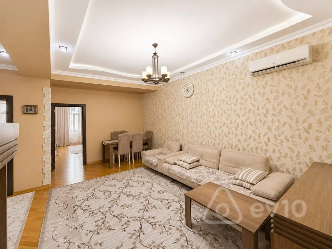 3 otaqlı mənzil, 107 m², Rüstəm Rüstəmov — Mənzil, Bakı (2)