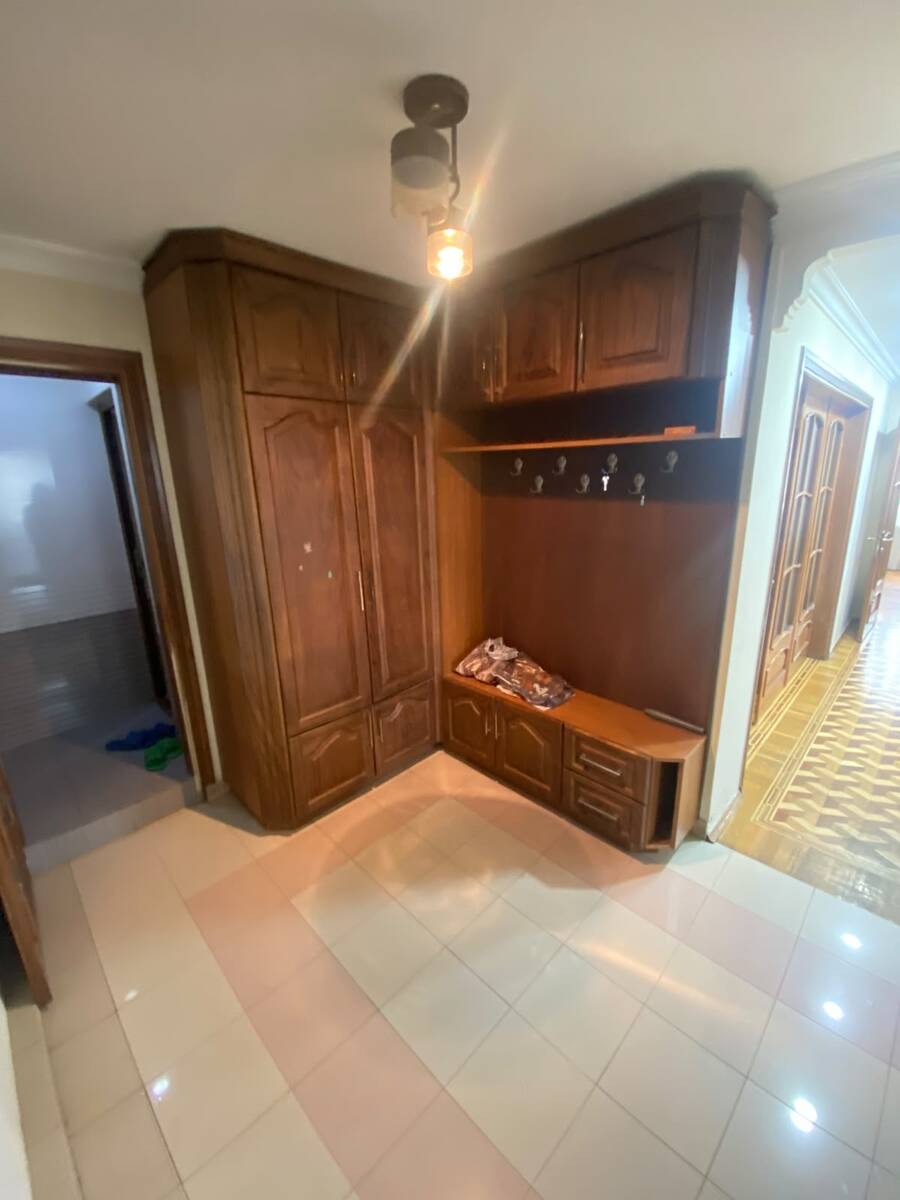 İcarəyə verilir 3 otaqlı köhnə tikili 110 m² — Mənzil, Bakı (11)