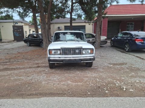 2005 vaz (lada) 2107, 1.6 l, 2005, 0 km — 5 200 ₼ · Bakı · Avtomobillər 2005 vaz (lada) 2107, 1.6 l, 2005, 0 km — Bakı