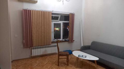 İcarəyə verilir 2 otaqlı köhnə tikili 40 m² — Bakı