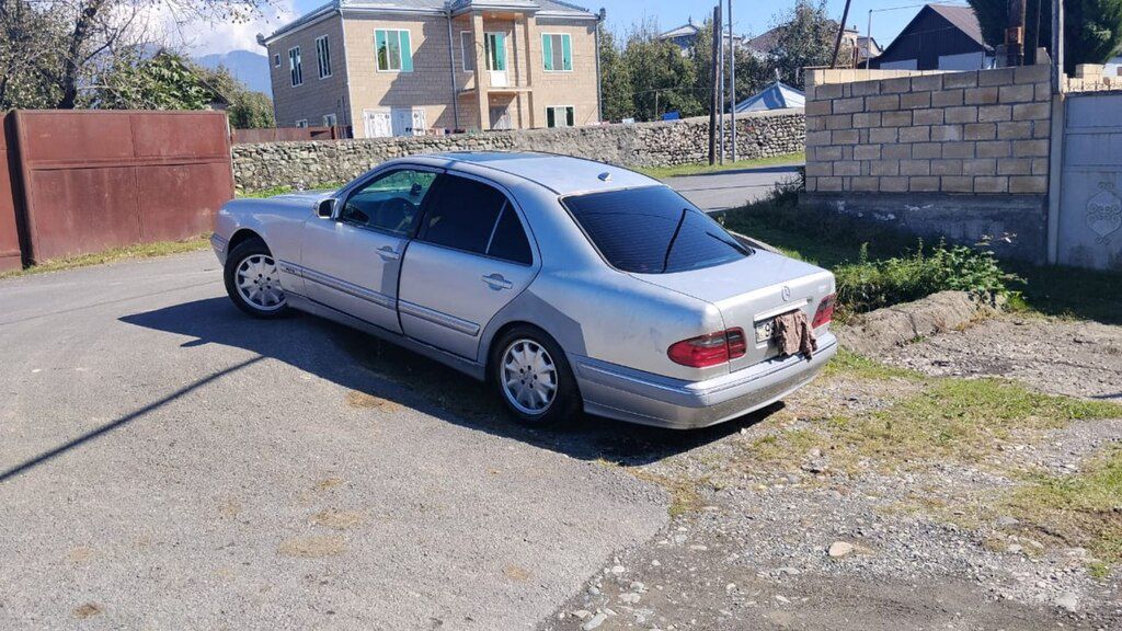 Mercedes E 220, 2.2 L, 2000 il, 511 086 km — Avtomobillər, Balakən (5)