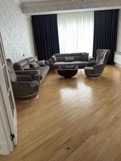 Satılır 3 otaqlı yeni tikili 136 m² — Bakı