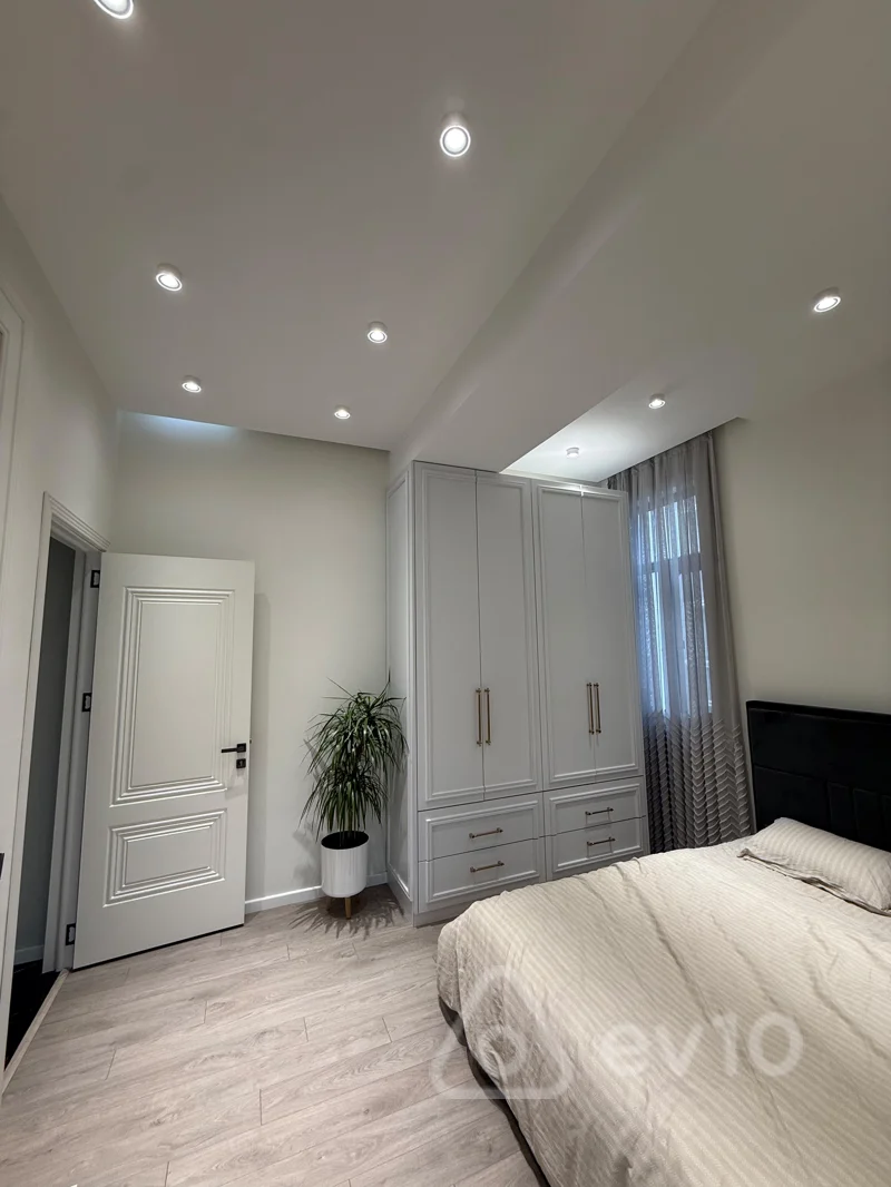 3 otaqlı mənzil, 111 m², xan Şuşinski küçəsi — Mənzil, Bakı (7)