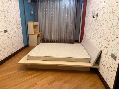 Taxd 120 azn yaxşı vəzyətdə çıxmaldı Nizami met Nəzrin — Bakı