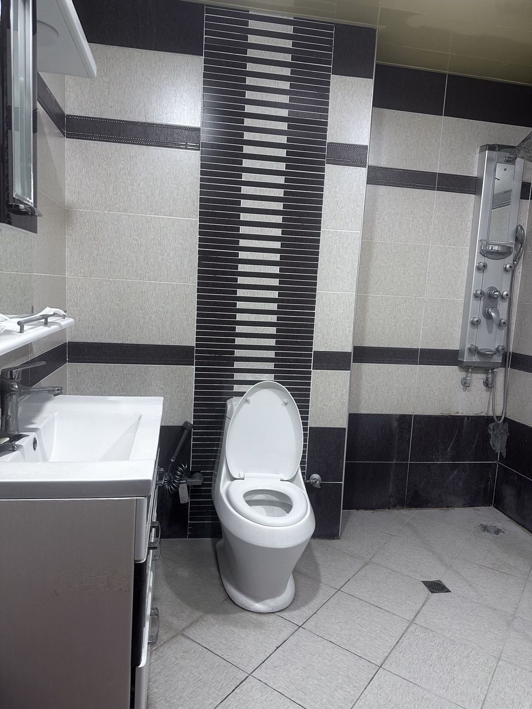 İcarəyə verilir 3 otaqlı yeni tikili 145 m² — Mənzil, Bakı (8)