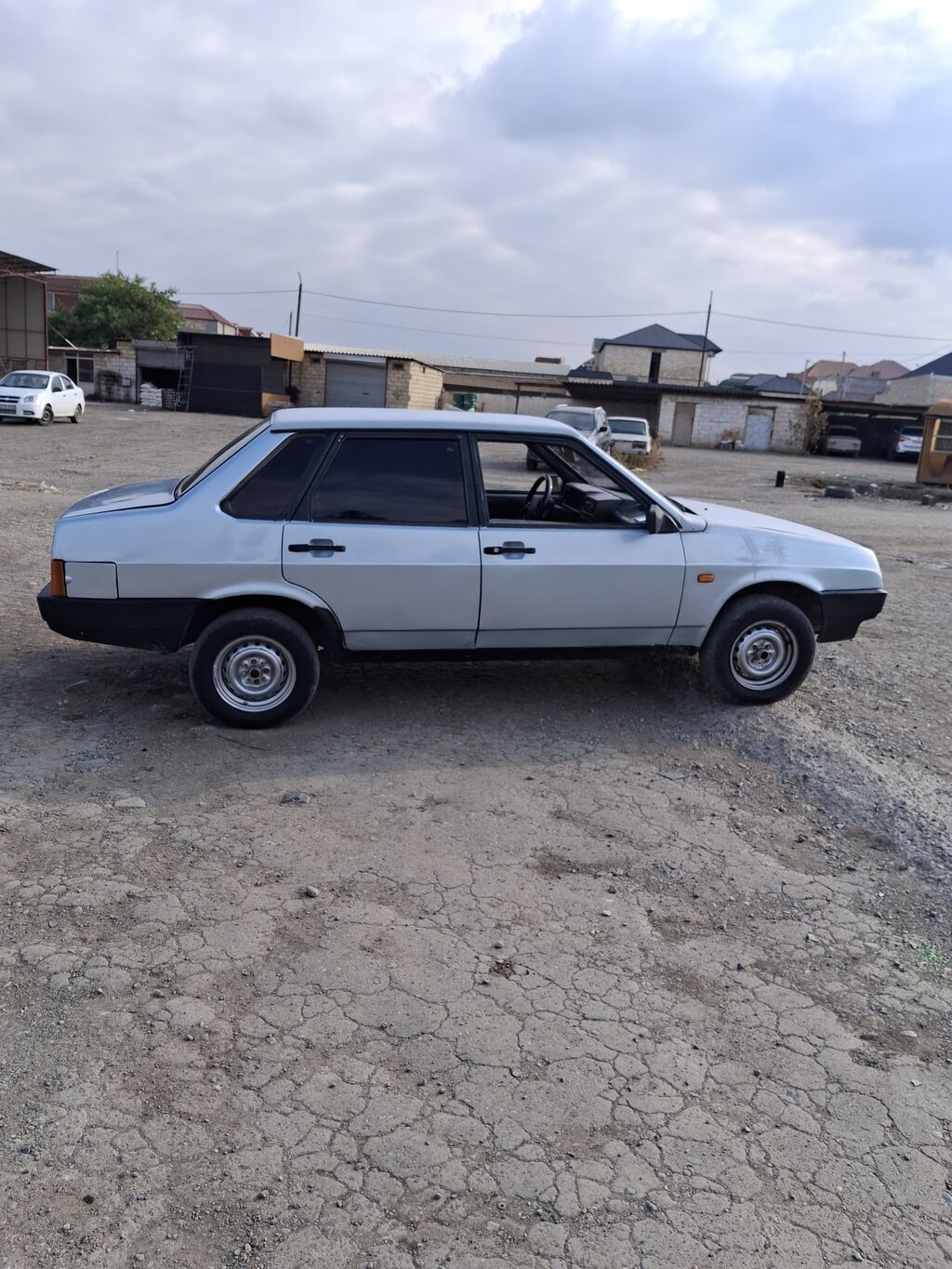 VAZ (Lada) 21099: 1.6 l 1996 il 55555 km Sedan 20-OJ-954 — Avtomobillər, Gəncə (4)